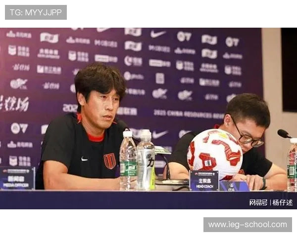 徐正源：当前板凳深度不足无教练会让球员下半场仅防守
