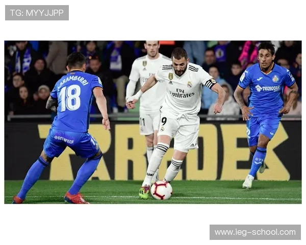 半场战报：毕包与赫塔费互交白卷 莱奎伤退局势胶着